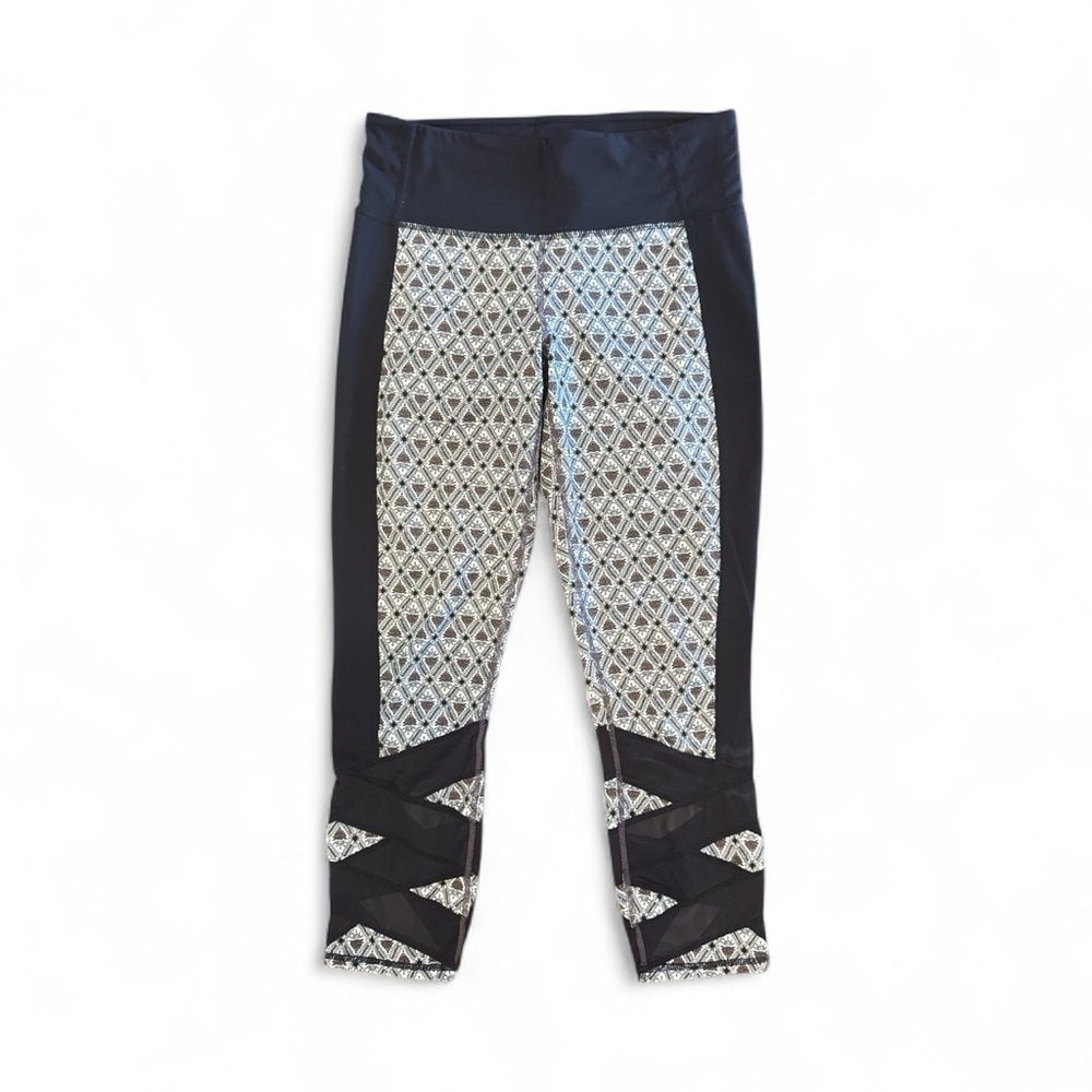 Athleta High Rise Mosaic Print Mantra Capri Leggings Mesh Detail Sz MT - Picture 2 of 13